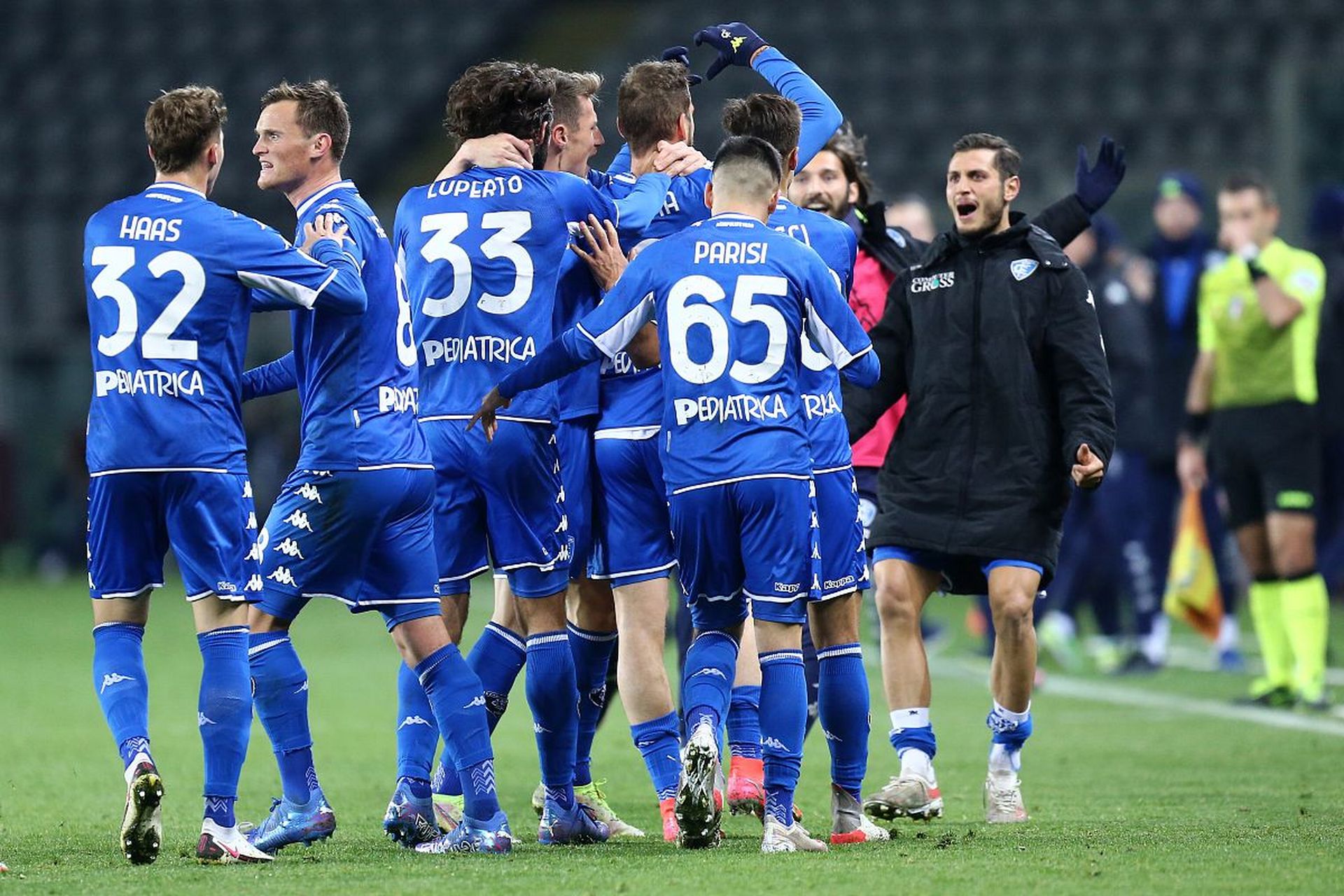 全新的巨额 全新的巨额